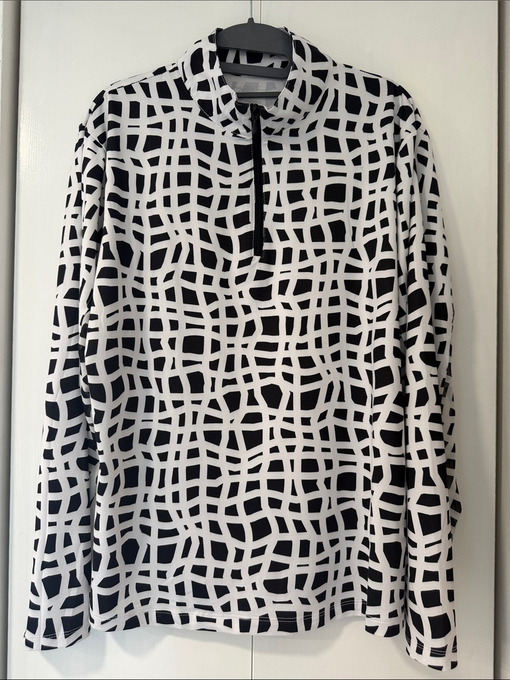 Gottex Black and White Geometric Long Sleeve Women’s 1/4 Zip Mock Neck Top - XL